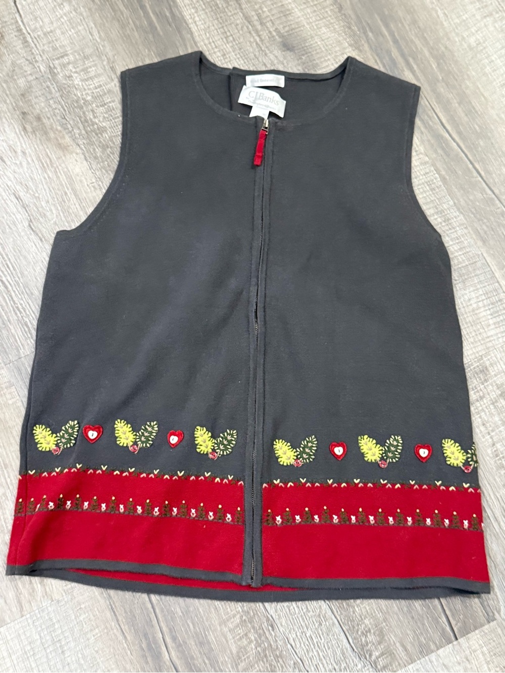 Vintage VTG CJ Bank women’s Christmas holidays sweater vest